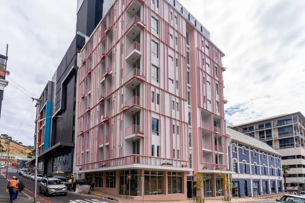 The Rose 604: Central Studio With Rooftop Pool كيب تاون المظهر الخارجي الصورة
